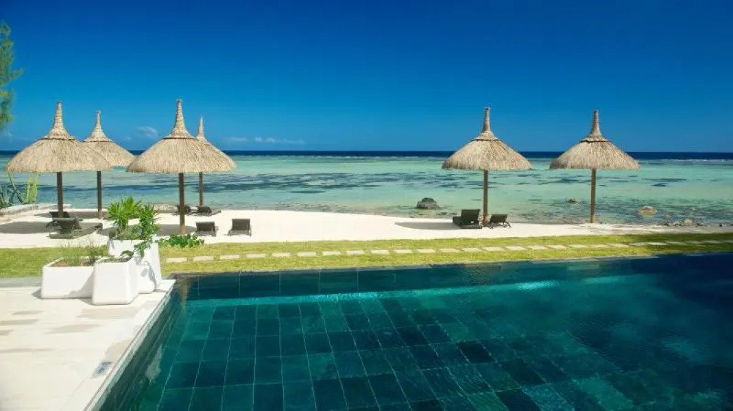 Esplanade Beach Apartment by Horizon Holidays