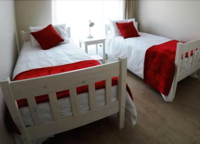 8 Tolbos Self catering