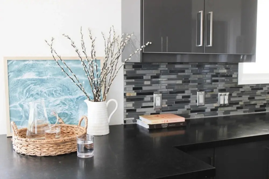 PCH 6 Bluff in Malibu