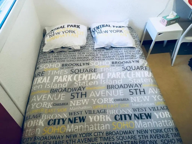 Studio aménagé + parking