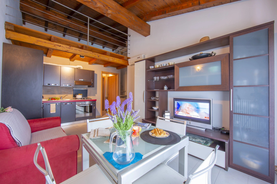 Relax al Moro Apt with Pool