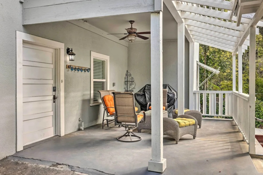 Peaceful Sonora Home w/ Grill: Walk to Downtown!