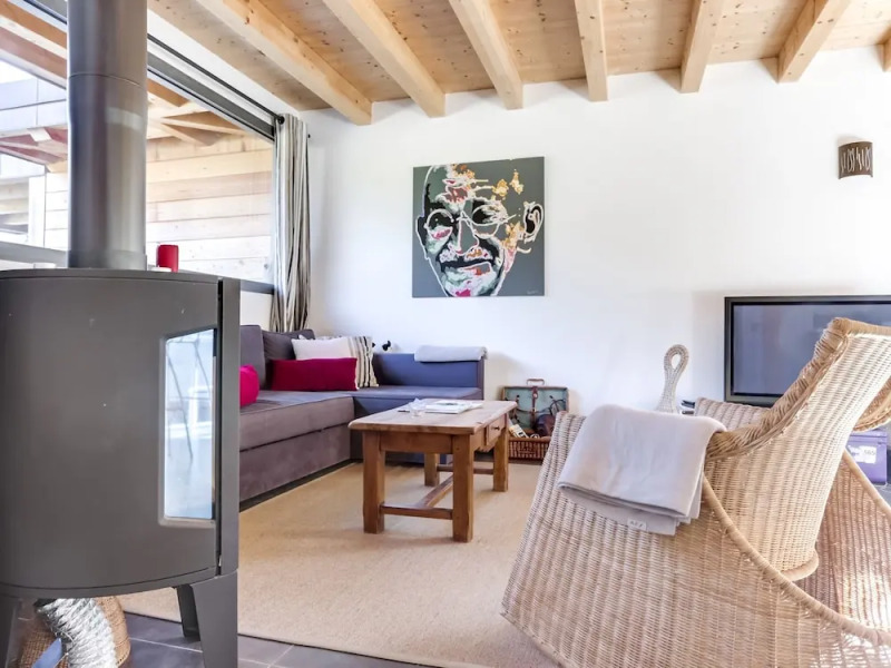 Chaparon Superbe Maison Bois 3 min à Pied du lac