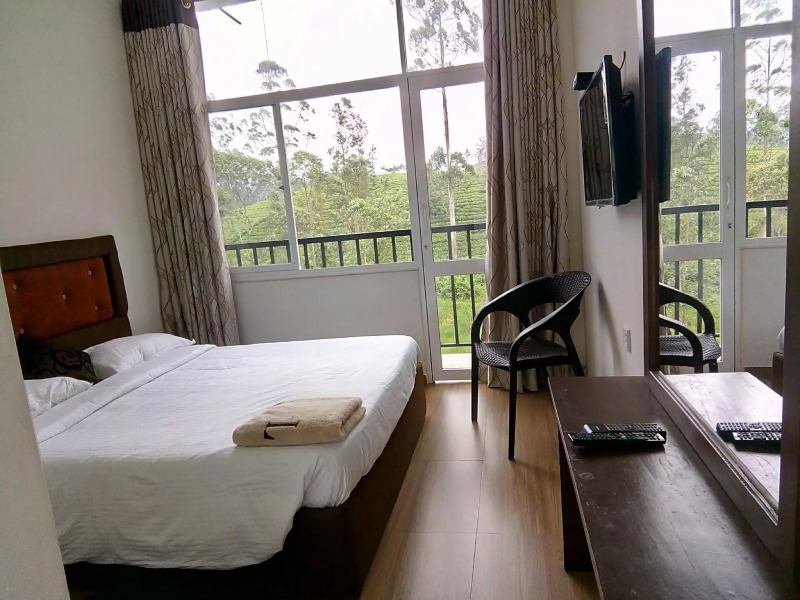 Hill Cool Hotel & Restaurant