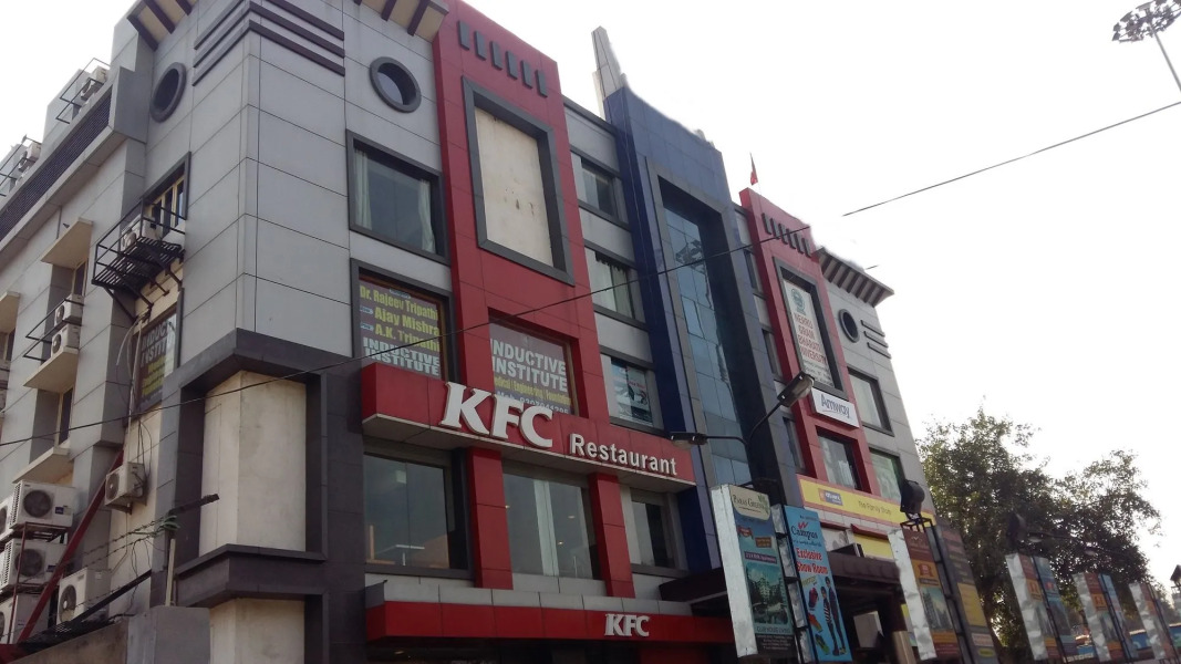 OYO Premium Allahabad Civil Lines