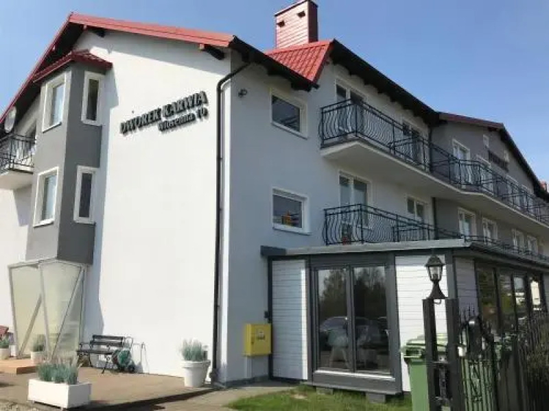 Dworek Karwia 10