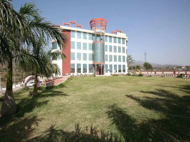 OYO 13876 AA Hotel and Resorts