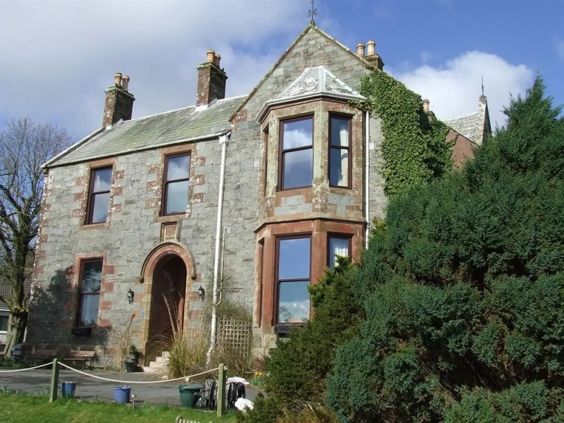 Hillcrest House