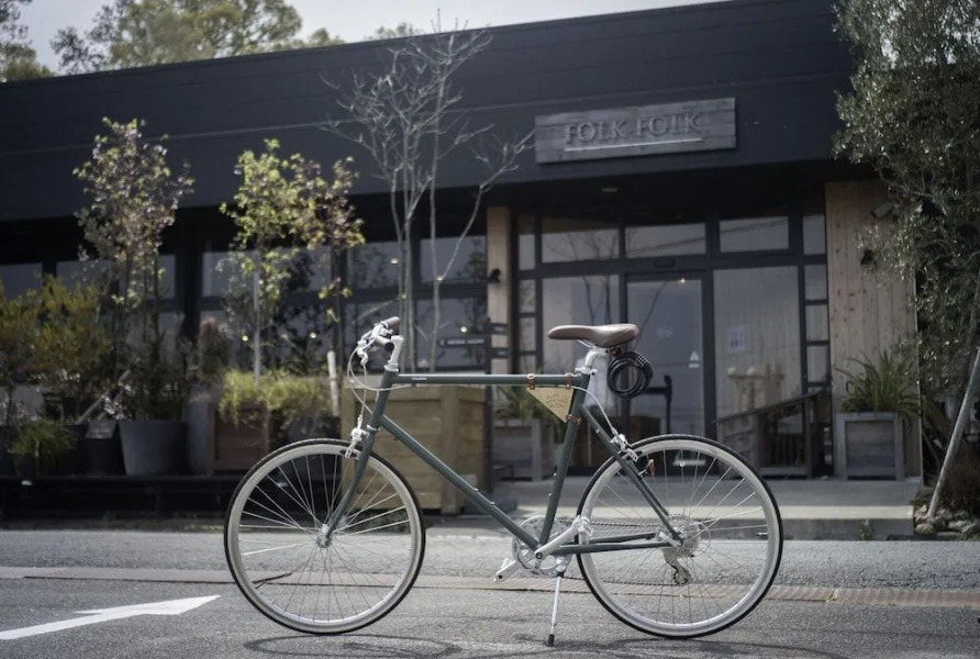 FOLK FOLK Hostel, Cafe & Bar