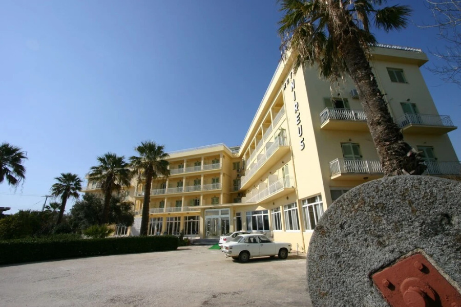 Nireus Hotel