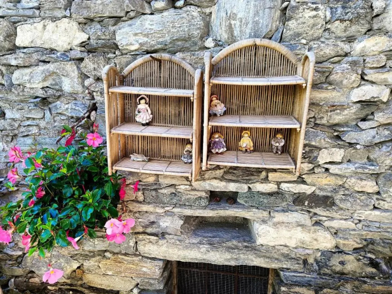 2 bedrooms chalet with enclosed garden and wifi at Gratillon