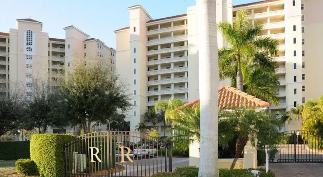 Pascoli Vacation Condo