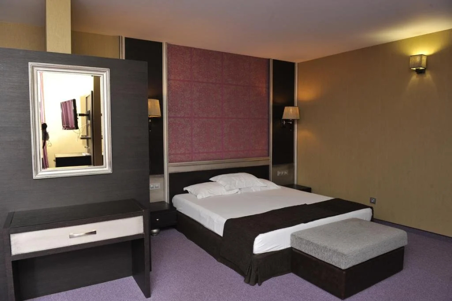 Hotel Edia