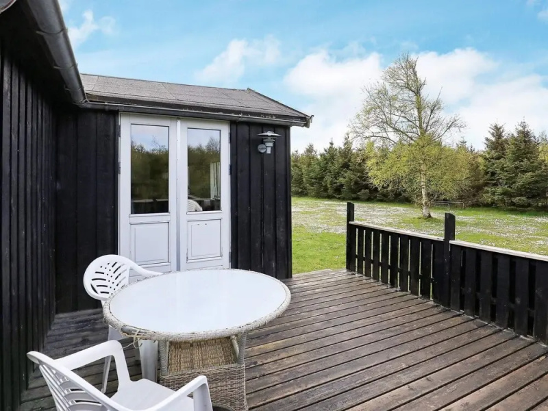 6 Person Holiday Home in Blokhus