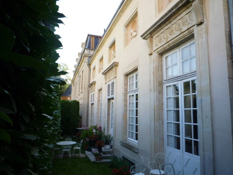 Le Chateau de Plombieres - Dijon