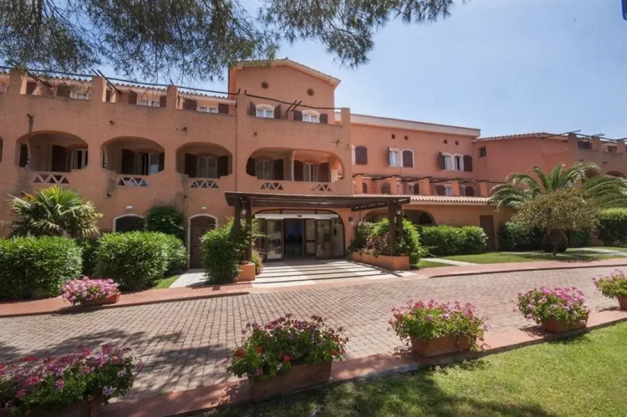Blu Hotel Laconia