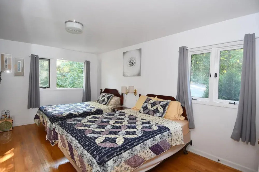 Serendipity - Large 5BR With a Hot Tub