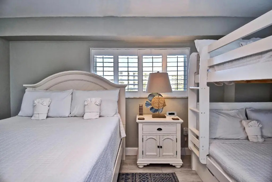 Jamaica Royale by Beachside Management