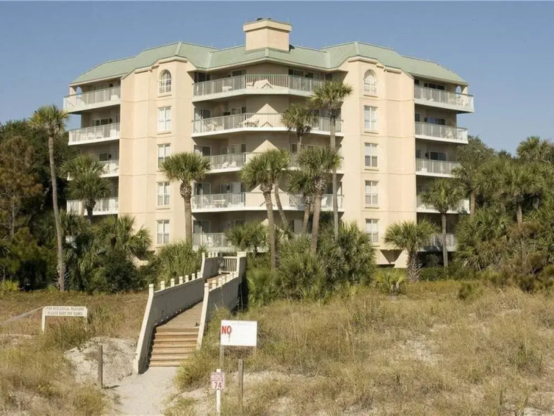 Barrington Court 112 Villa