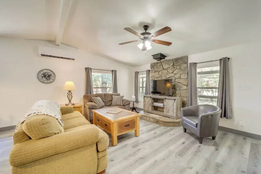 Snowy Peak Views & Cozy Game Nights: Pine Home