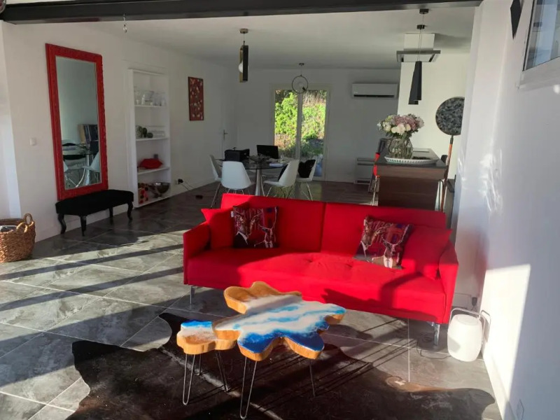 VILLA PERLA SAINT-TROPEZ CAVALAIRE-SUR-MER, 3-5 chambres, vue mer, piscine chauffée