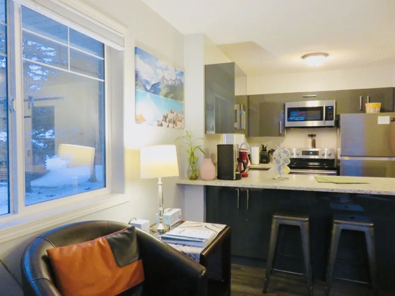 Banff Boundary Lodge 2 BR Condo & studio