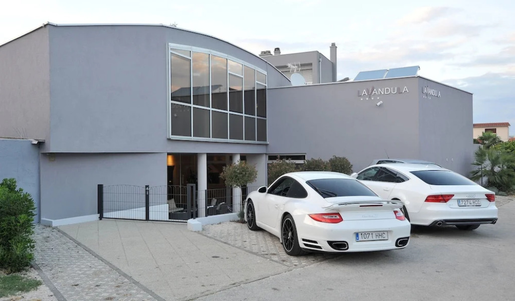 Apartments & Rooms Lavandula Exclusive