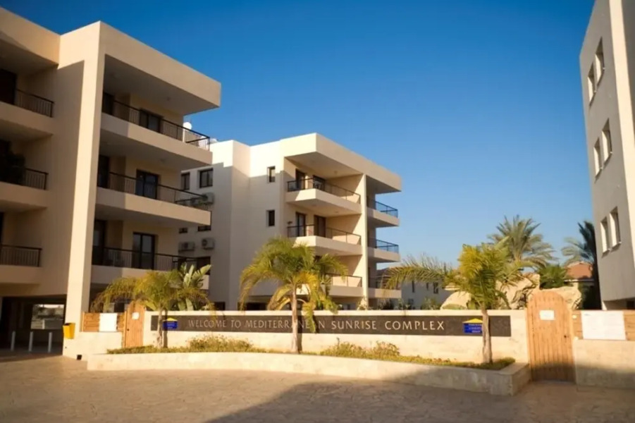 Beautiful 2-bed Apartment in Oroklini