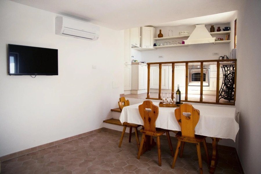 Nonna Maria, tra mare e ulivi