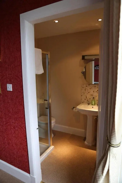 The Pines Guesthouse