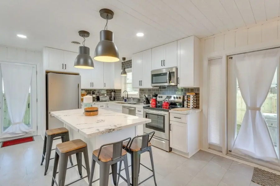 Stylish Pensacola Retreat w/ Patio & Grill!