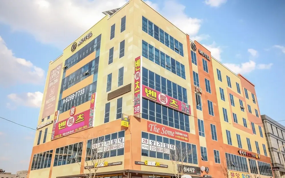 Eumseong Chungbukyeoksindosi H Motel