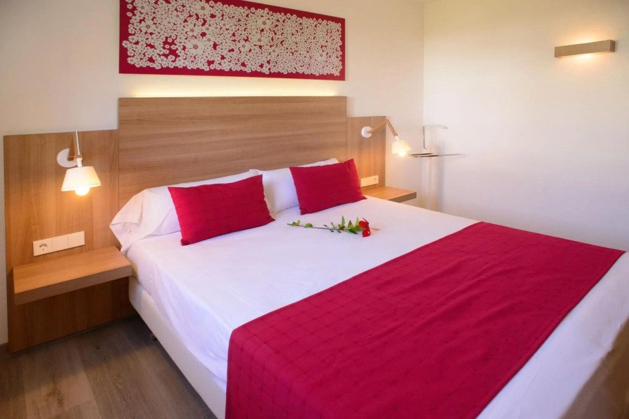 Cala Llenya Resort Ibiza - Hotel