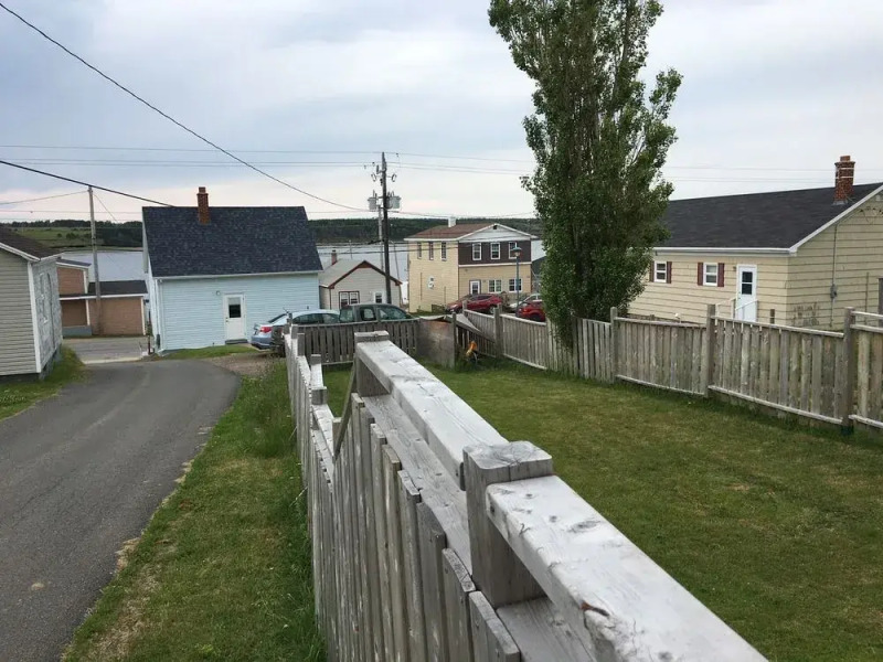 Island Breeze Accommodations