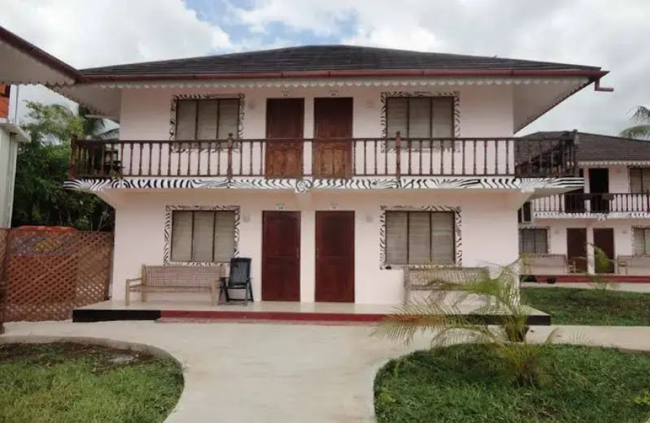 Kitete Beach Bungalows