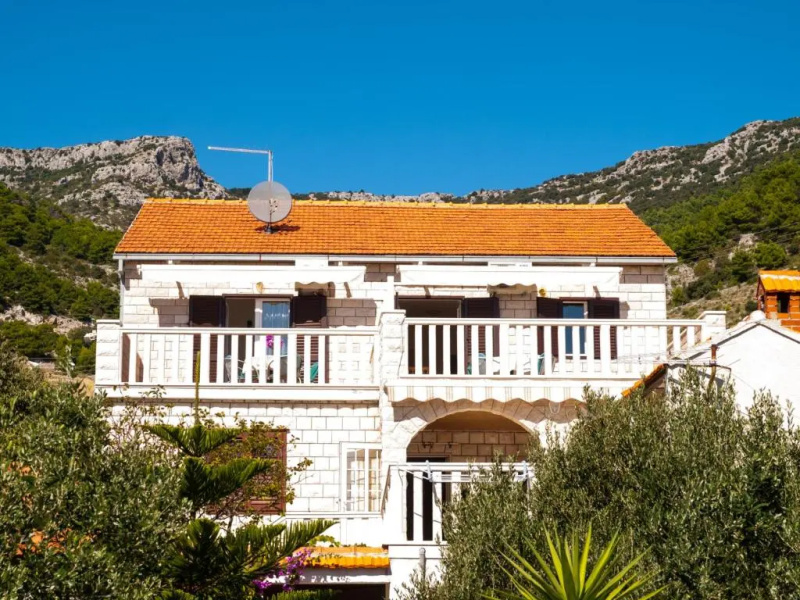 Apartments Buktenica