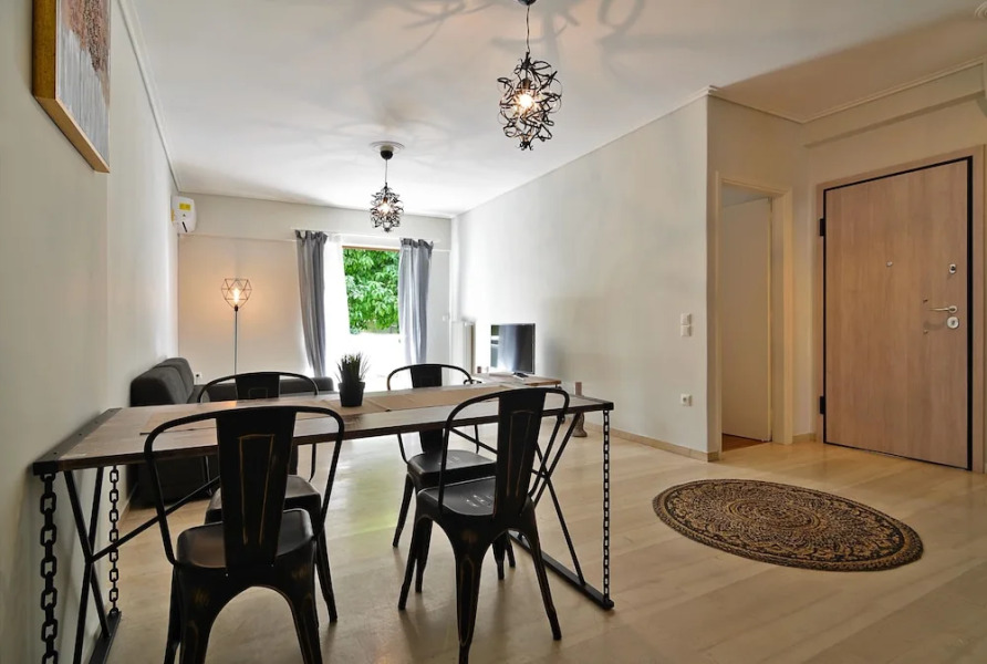 Thetidos Minimal Modern Apartment