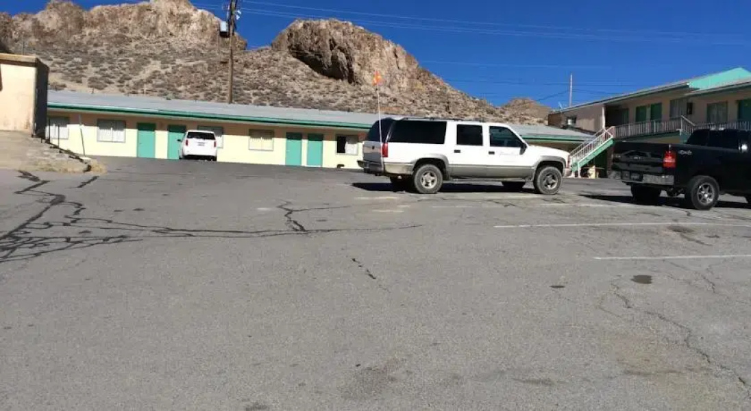 Economy Inn