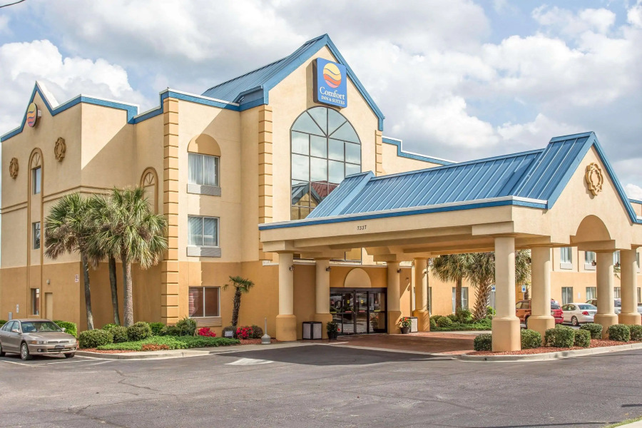 Comfort Inn & Suites Ft. Jackson Maingate