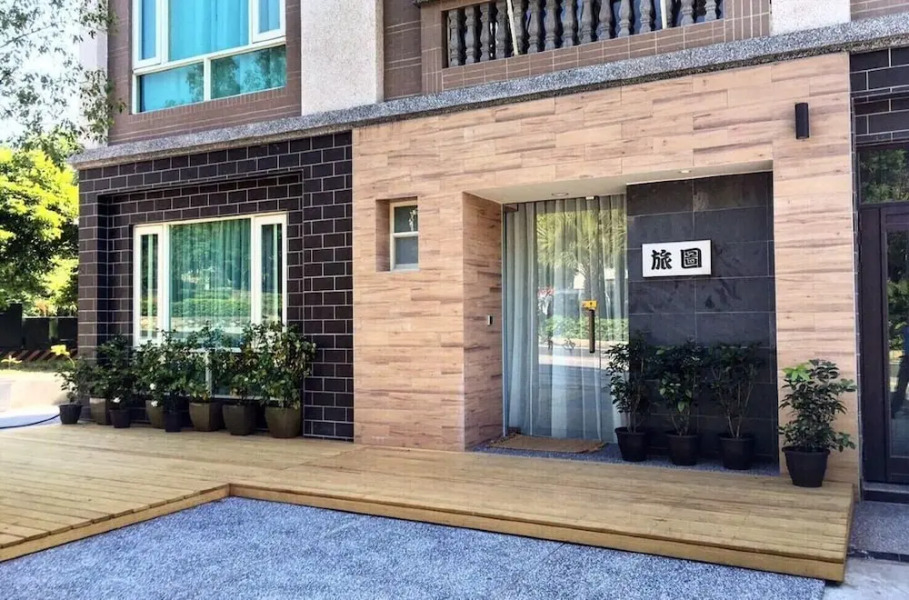 House of Individual Travel