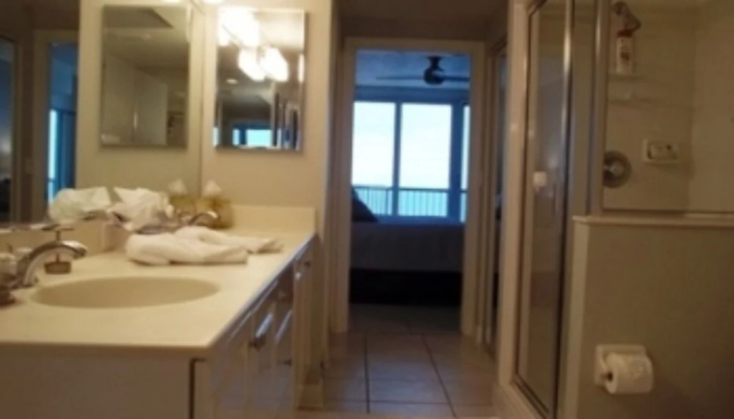 Gorgeous Ocean Views - 2 Br 2 BA - Di Mucci Towers Ten 1902