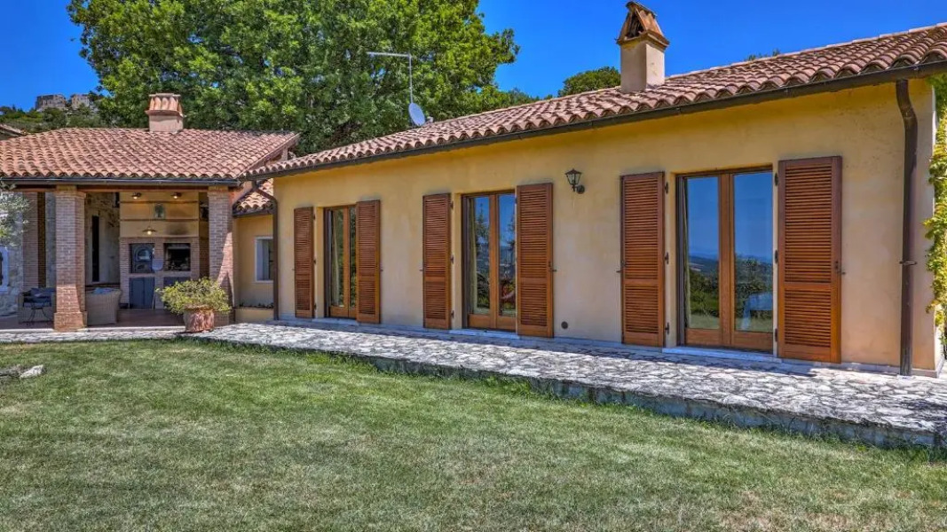 Vocabolo Menicaglie 6