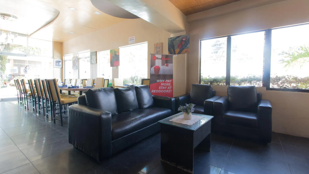 RedDoorz Plus near Tacloban Astrodome