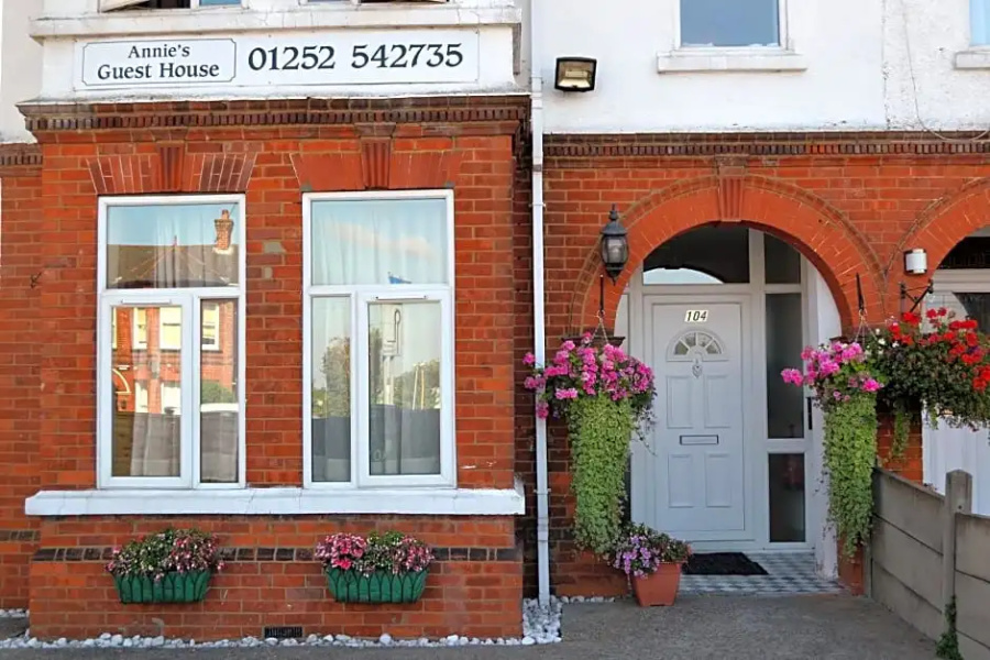 Annies Guest House