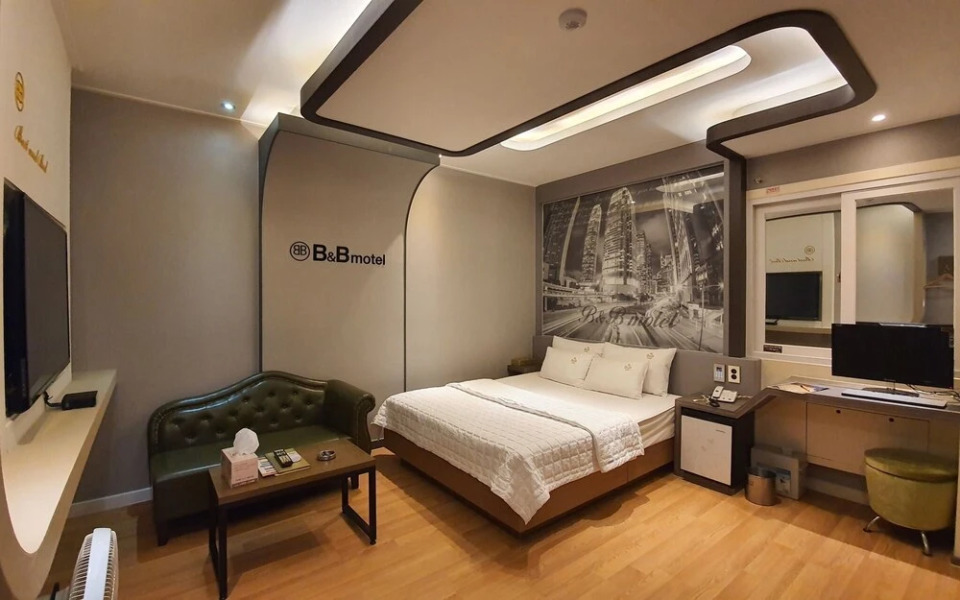 Sangju B&B Hotel