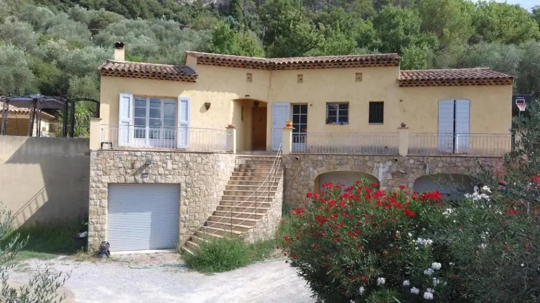 Tranquillite Et Authenticite Dans Les Hauteurs