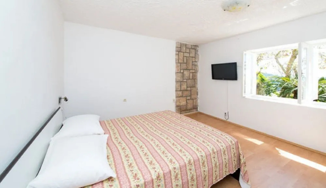 Kingslanding Old Town Hostel