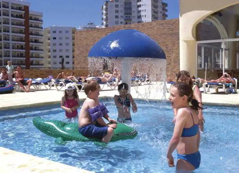 Condominio Clube Praia da Rocha III