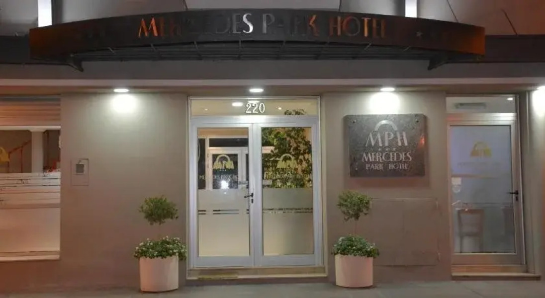 Mercedes Park Hotel