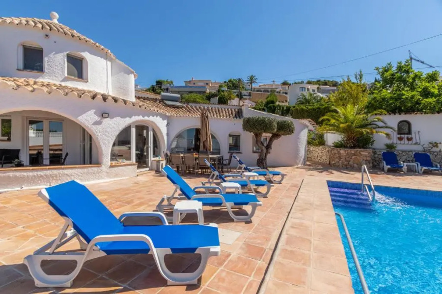 VILLA LA PALOMA - charmant - neu renoviert